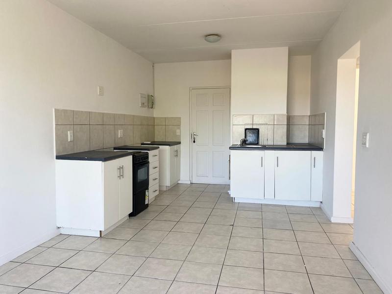 To Let 1 Bedroom Property for Rent in Thornton Western Cape
